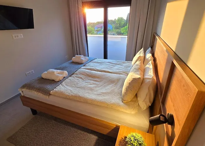 Villa Gorgeous Sunset Walkable To The Sea *