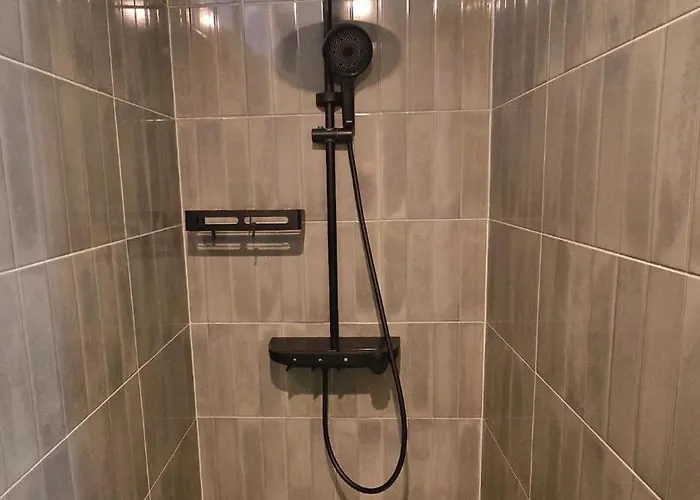 Gorgeous Sunset Walkable To The Sea *