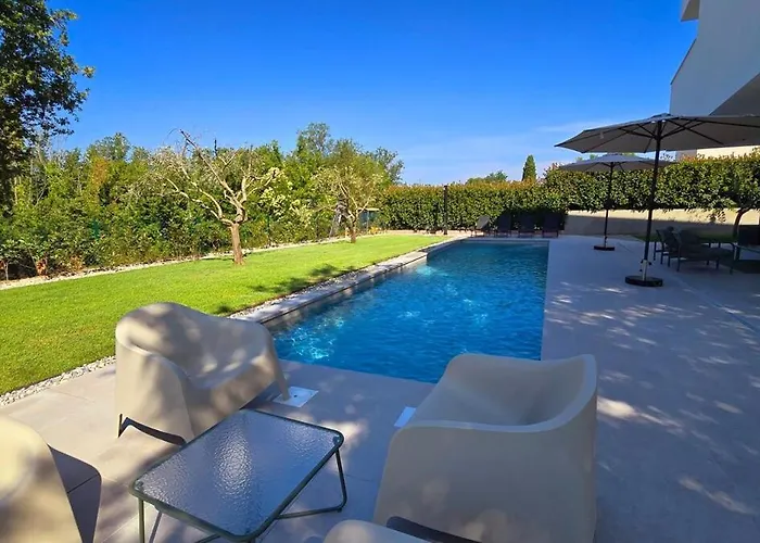 Villa Gorgeous Sunset Walkable To The Sea