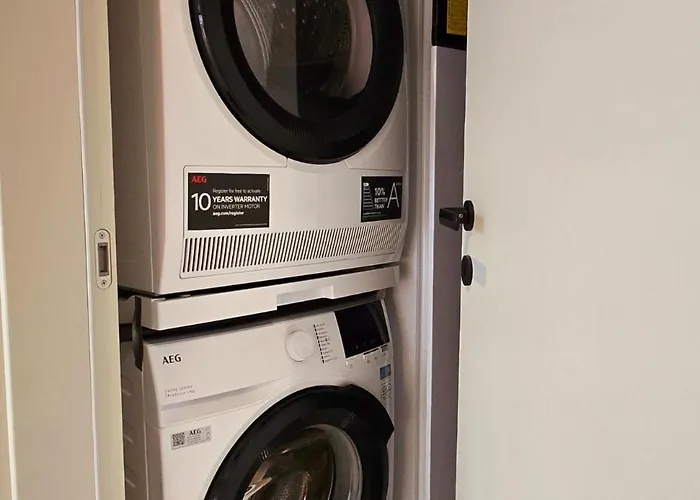 Villa Gorgeous Sunset Walkable To The Sea Poreč